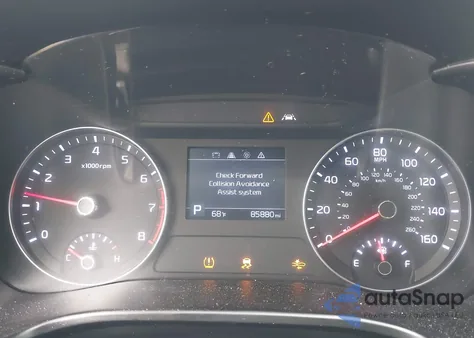 2019 Kia Forte Lxs z USA, uszkodzony, nr VIN 3KPF24AD9KE027429